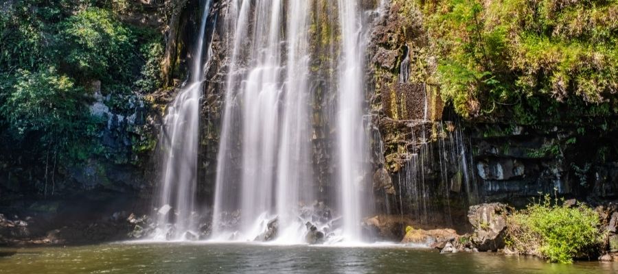 Picture Llanos de Cortés waterfall Costa Rica